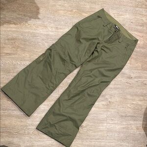 Women’s North Face Olive Green Snow Pants